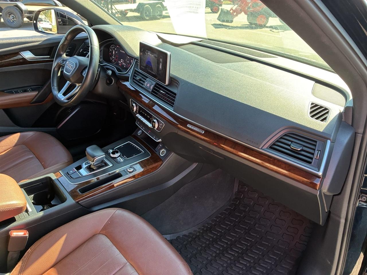Audi Q5 Premium Plus 45 TFSI quattro 2020