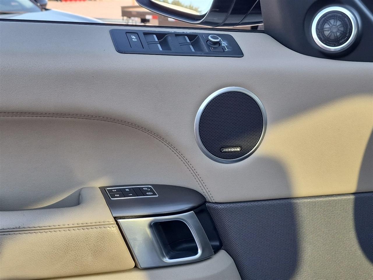 Land Rover Range Rover Sport  2016