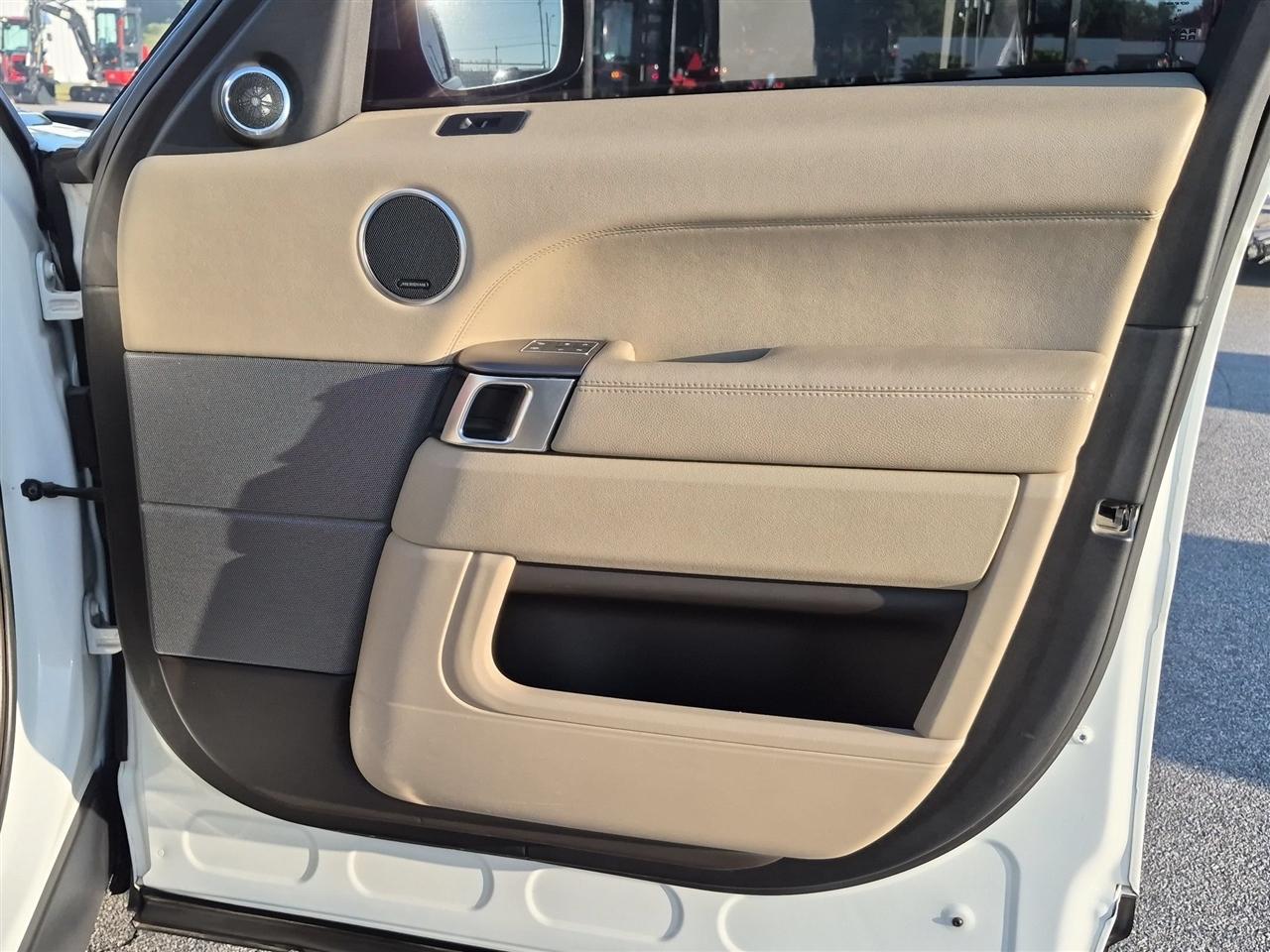 Land Rover Range Rover Sport  2016