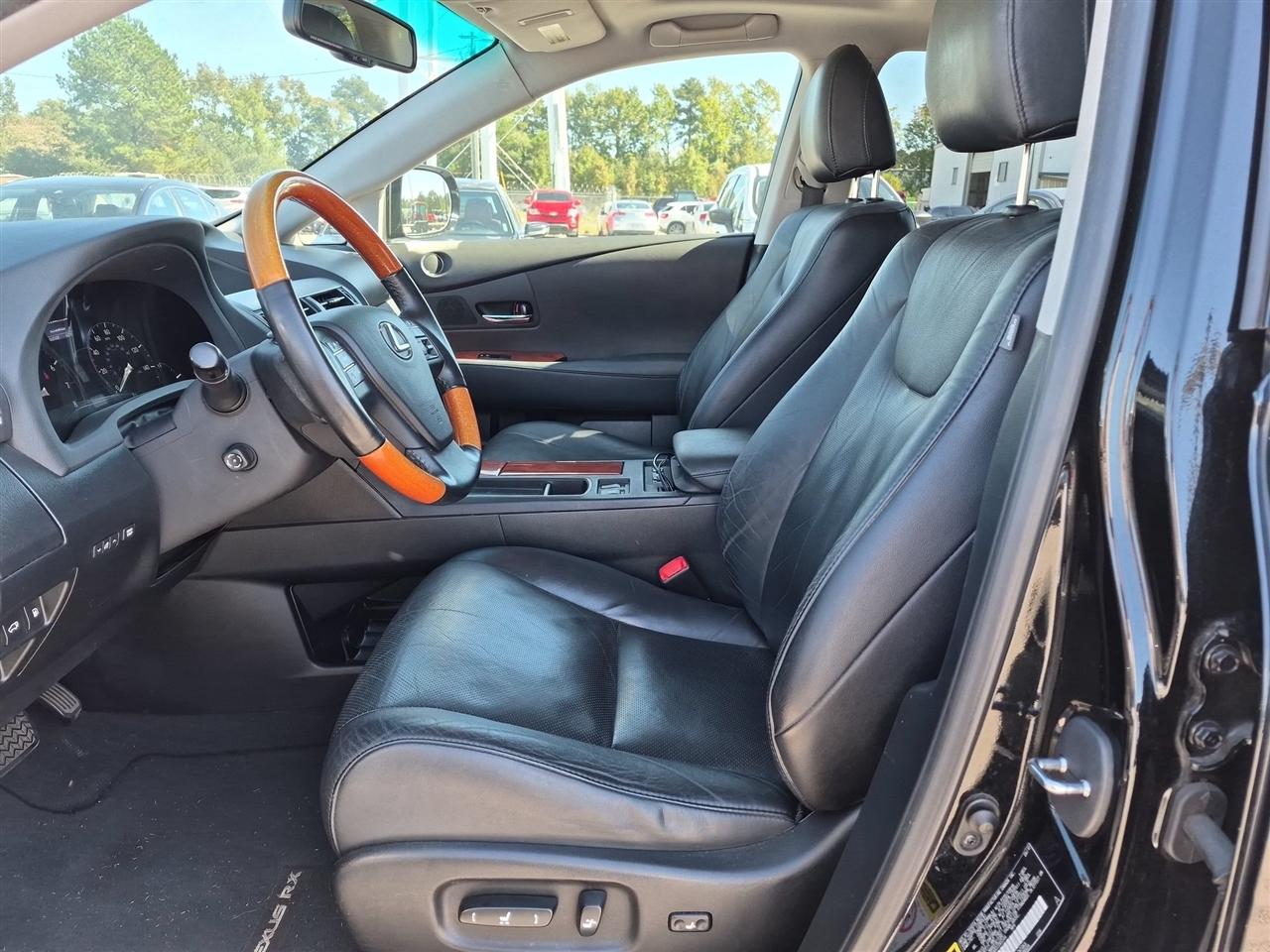 Lexus RX 350 4D SUV FWD 2012