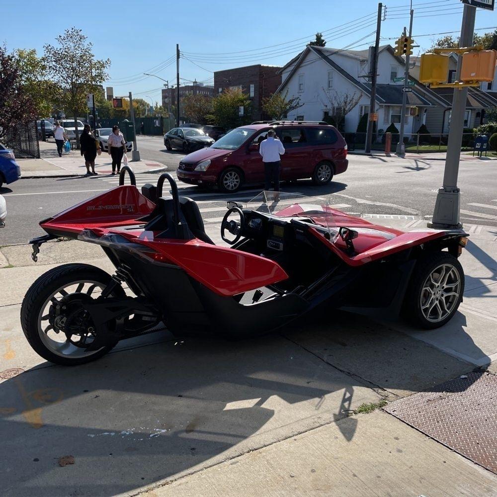 Polaris Slingshot  2022