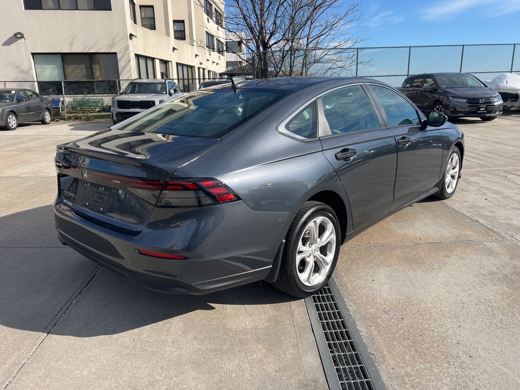 2024 Honda Accord LX photo 2