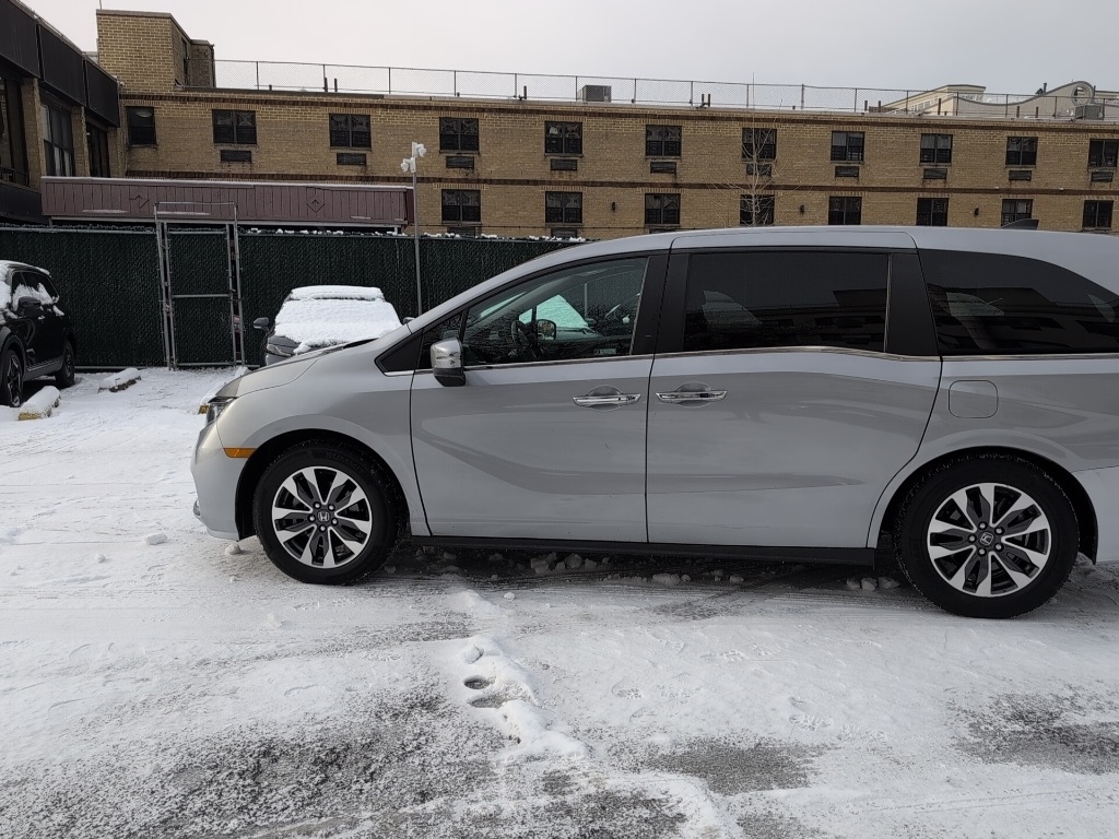 Honda Odyssey  2021