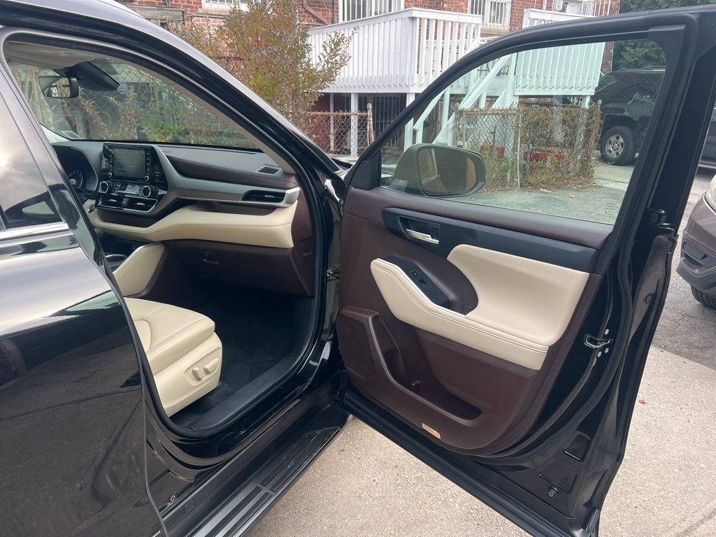 Toyota Highlander  2022