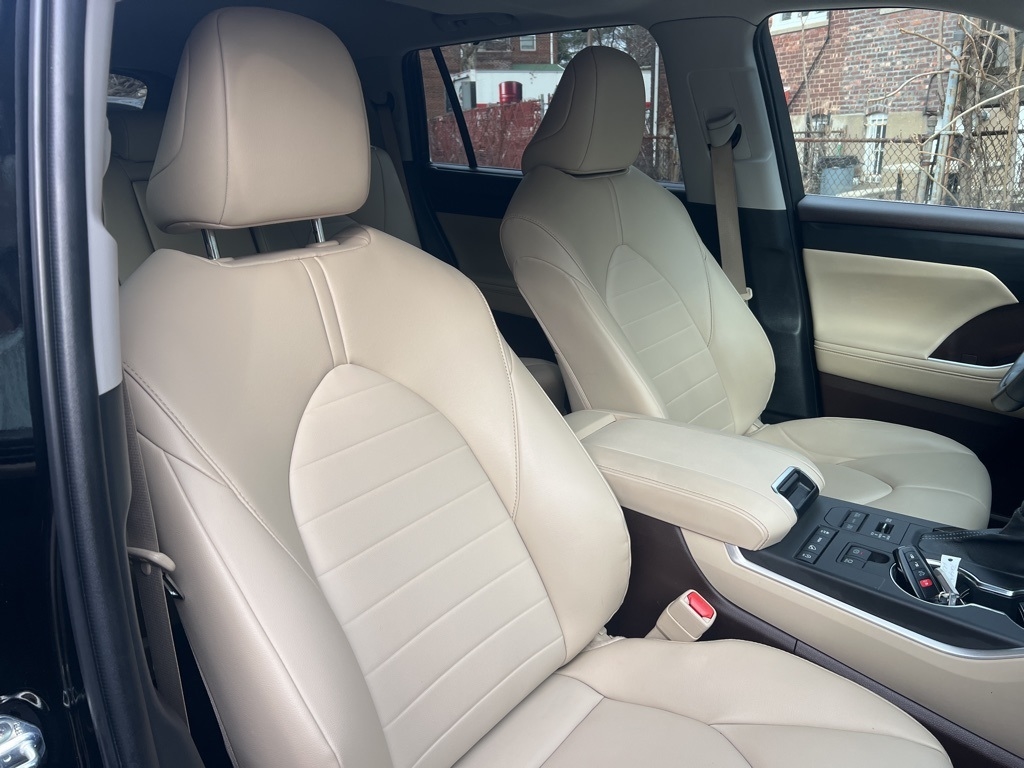 Toyota Highlander  2022