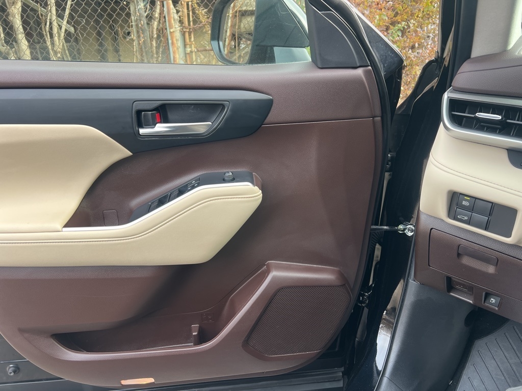 Toyota Highlander  2022