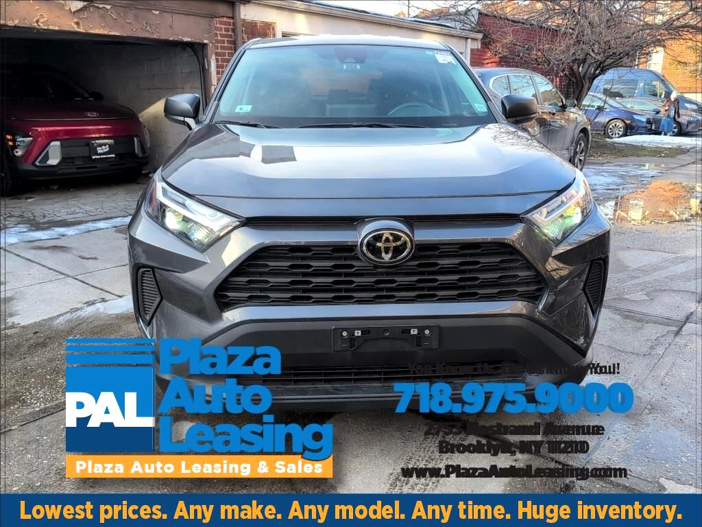 2023 Toyota RAV4 LE