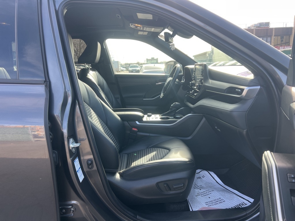 Toyota Highlander  2022