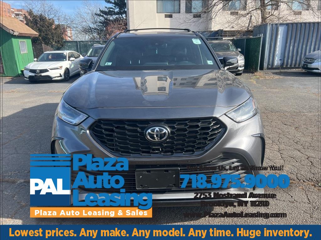 2022 Toyota Highlander XSE