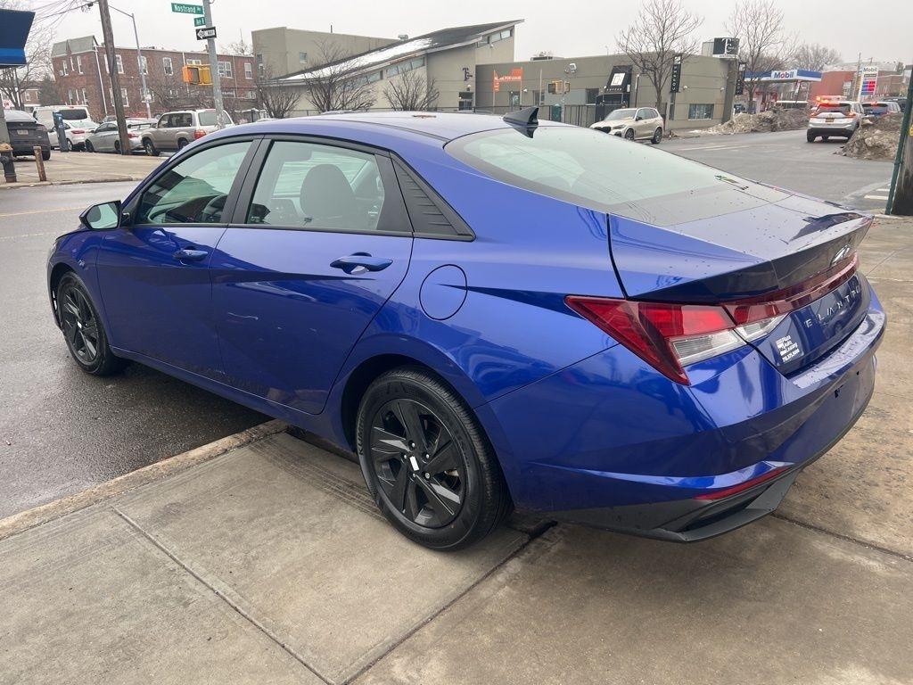 Hyundai Elantra  2023