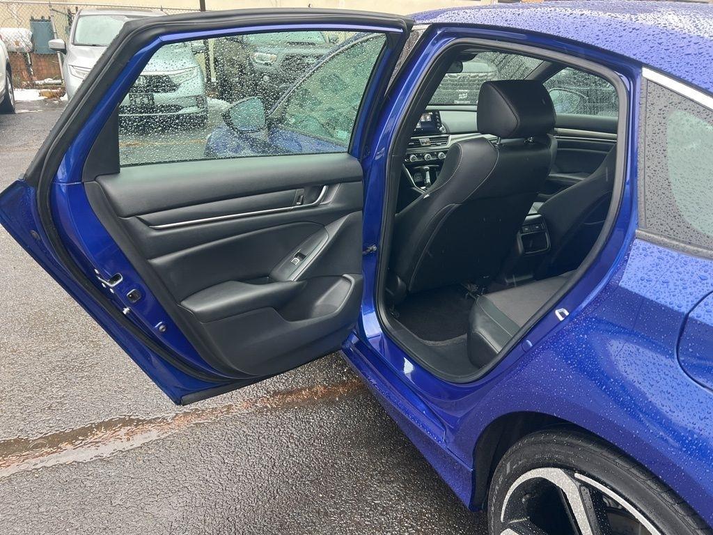 Honda Accord Sedan  2022