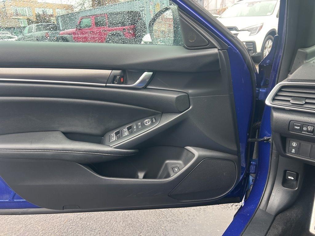 Honda Accord Sedan  2022