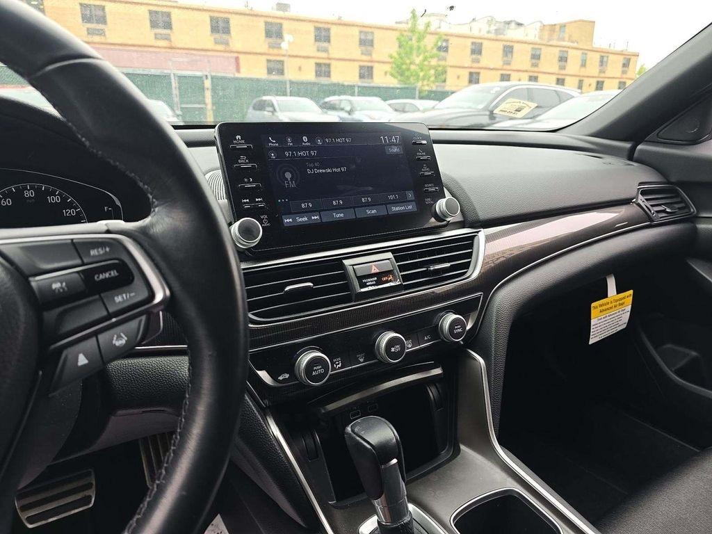 Honda Accord Sedan  2022