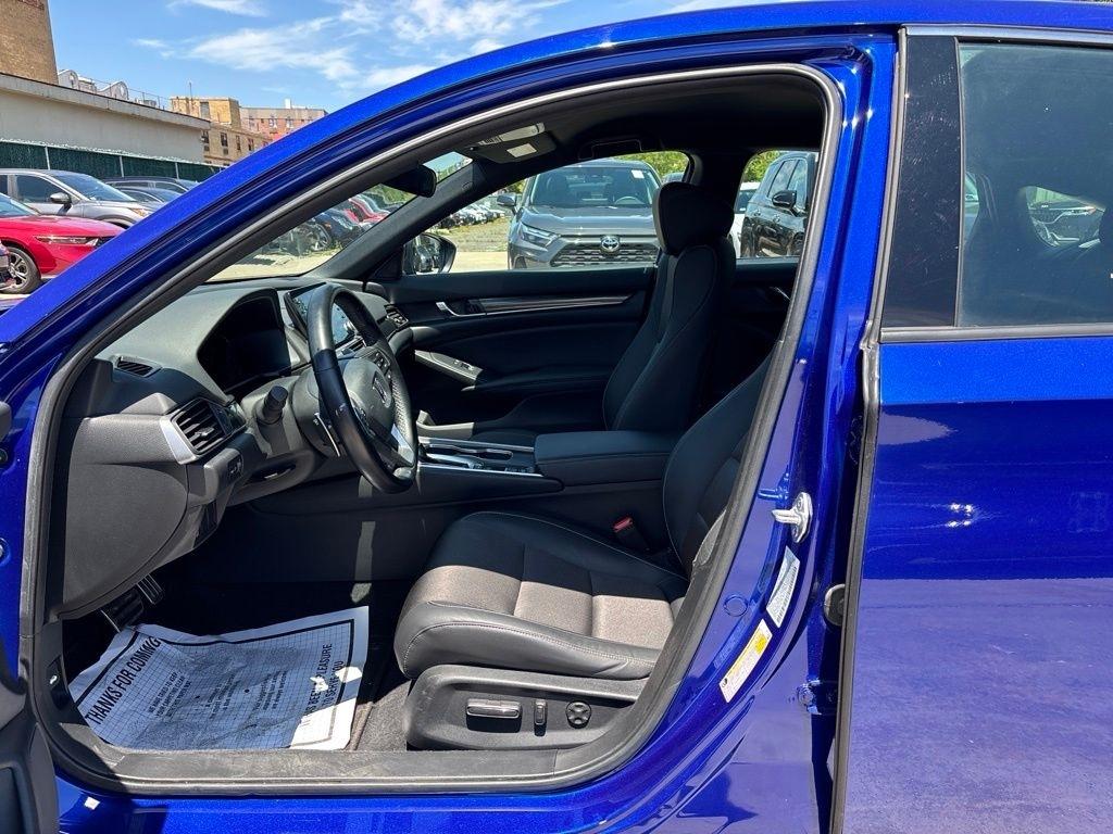 Honda Accord Sedan  2022
