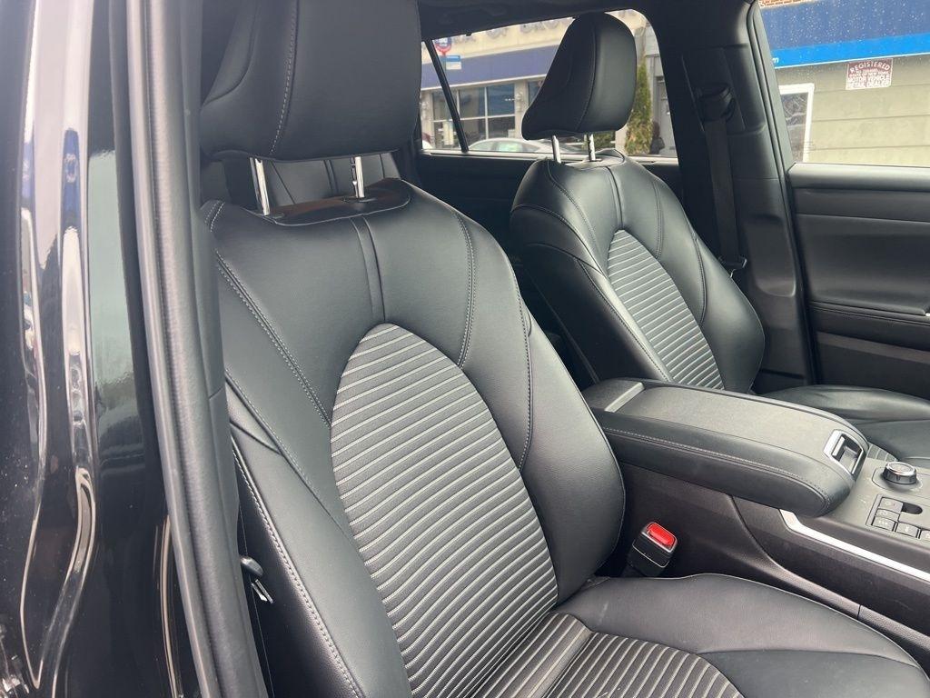 Toyota Highlander  2023