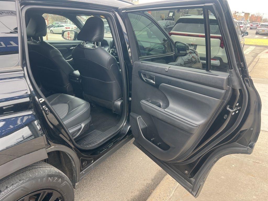 Toyota Highlander  2023