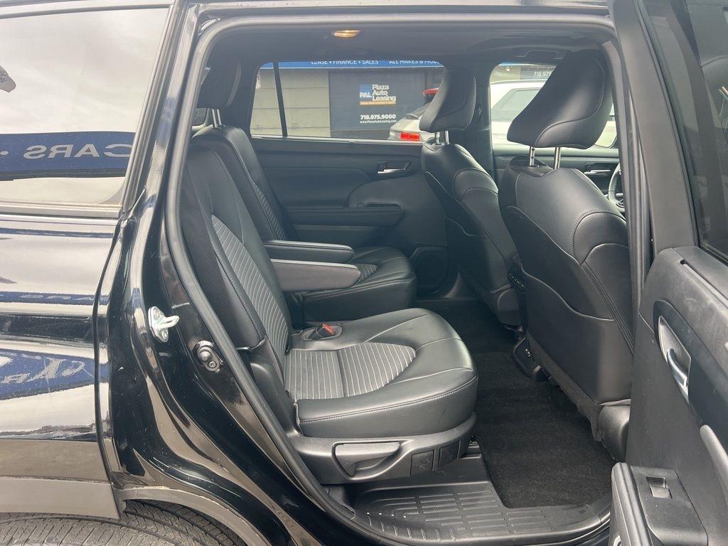 Toyota Highlander  2023