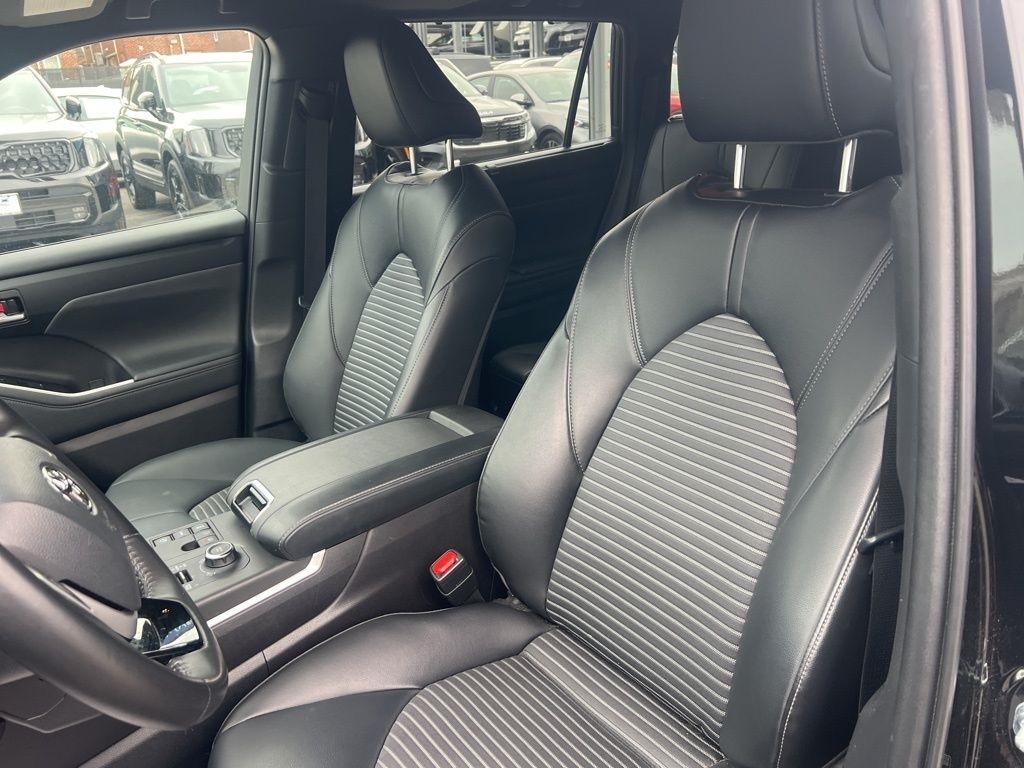 Toyota Highlander  2023