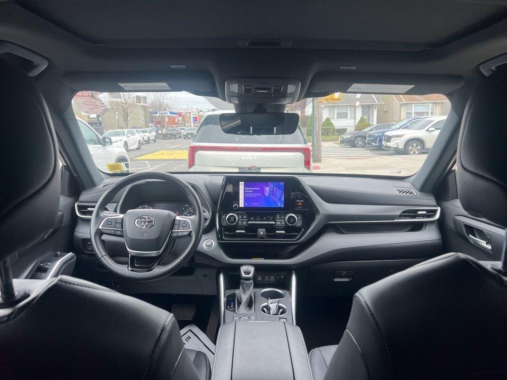 Toyota Highlander  2023