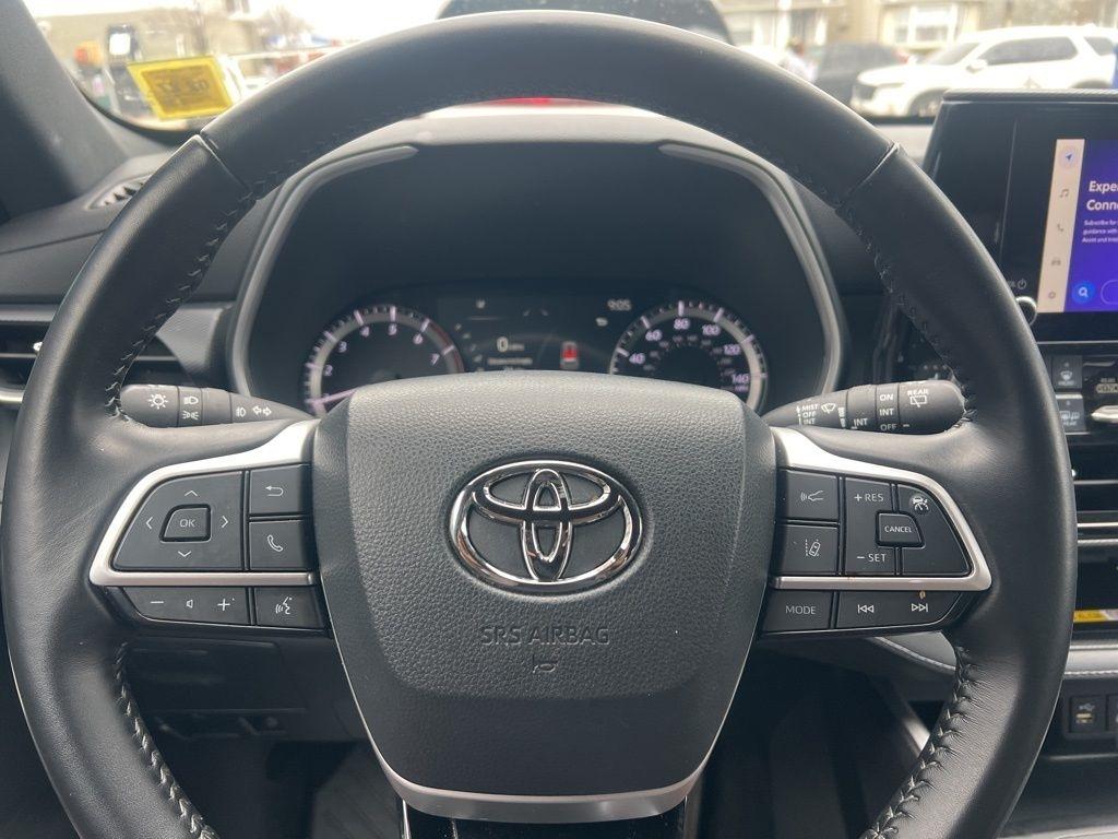 Toyota Highlander  2023