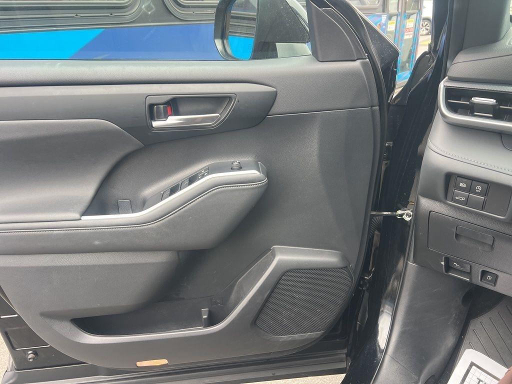 Toyota Highlander  2023