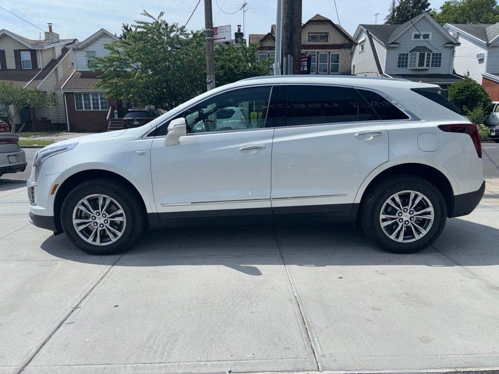 Cadillac XT5  2023
