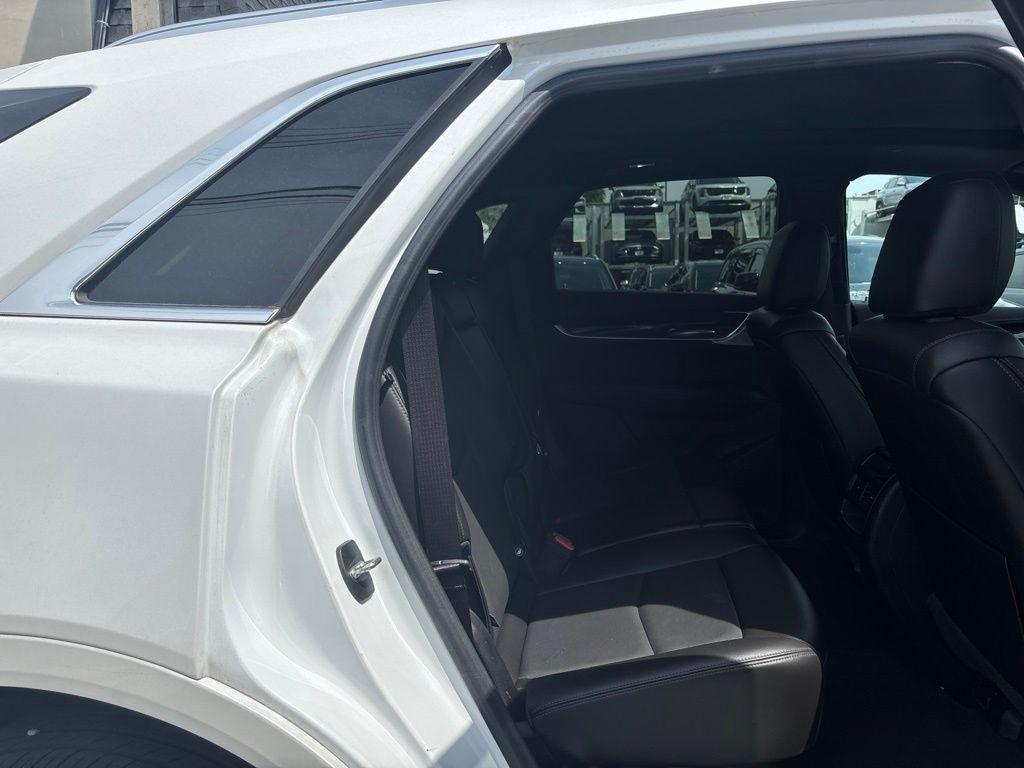Cadillac XT5  2023