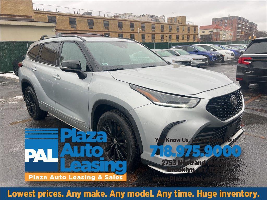 Toyota Highlander  2023