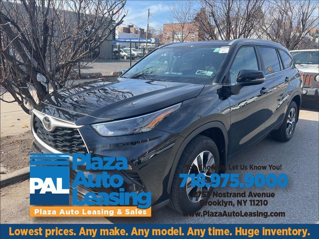 Toyota Highlander  2023