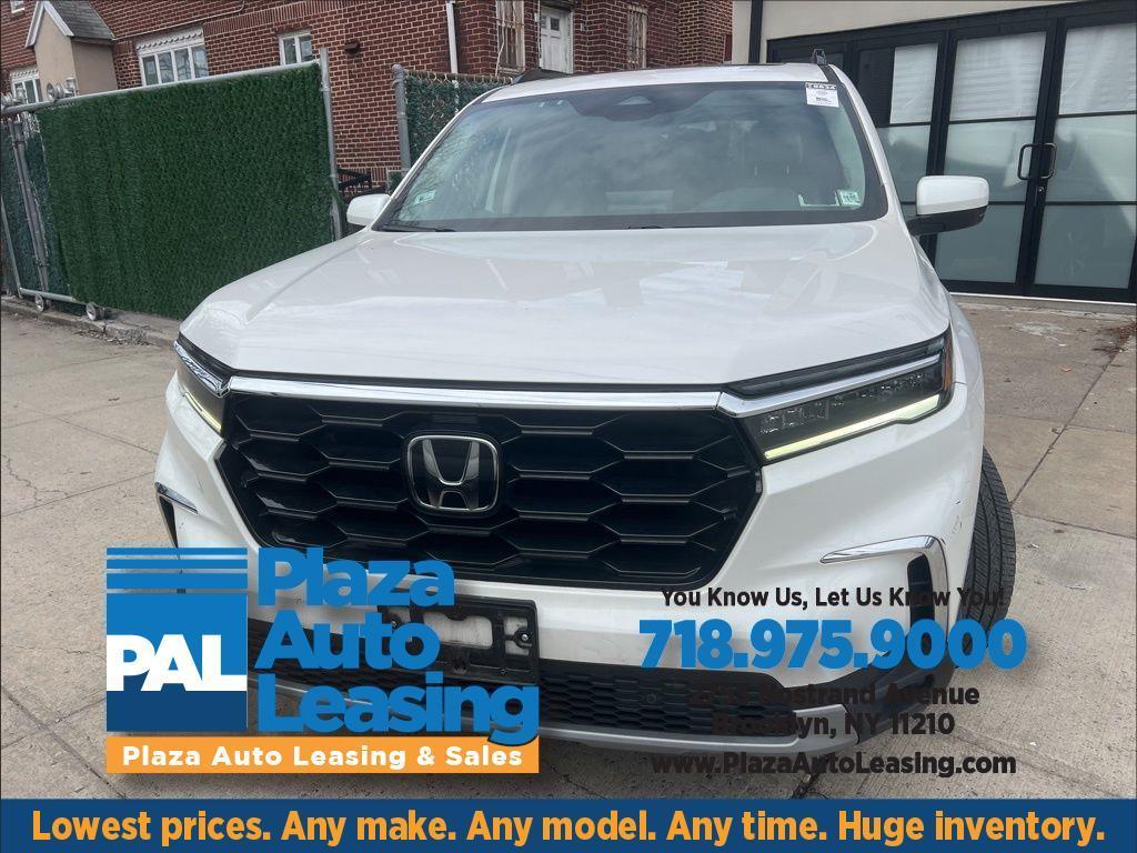 2023 Honda Pilot Touring