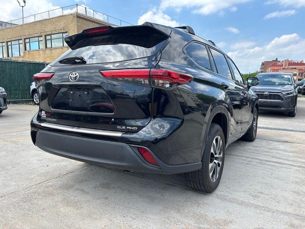 Toyota Highlander  2023