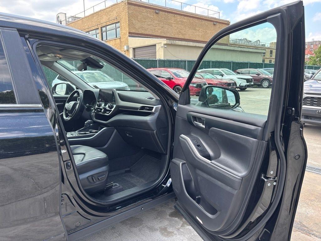 Toyota Highlander  2023
