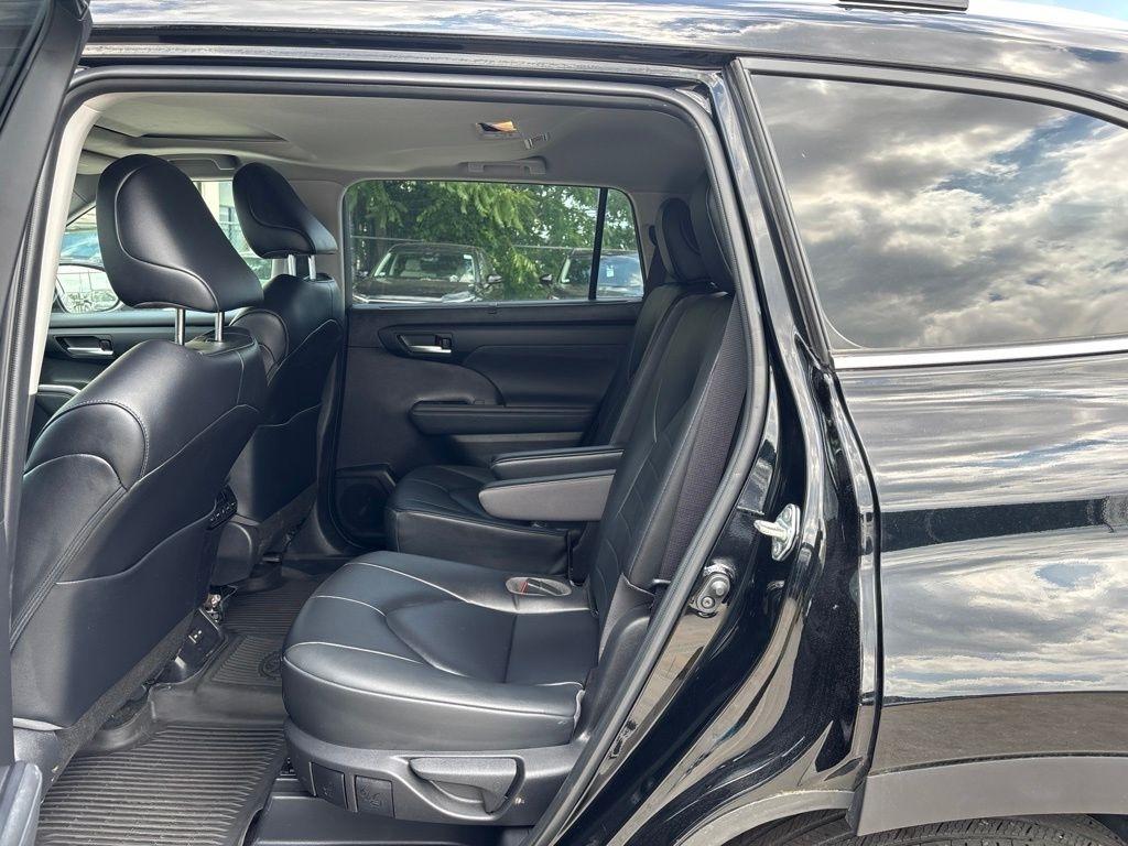 Toyota Highlander  2023