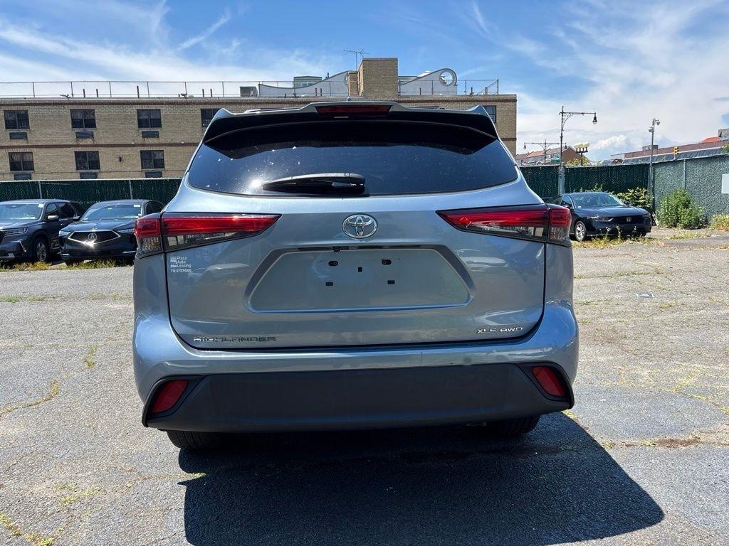 Toyota Highlander  2023