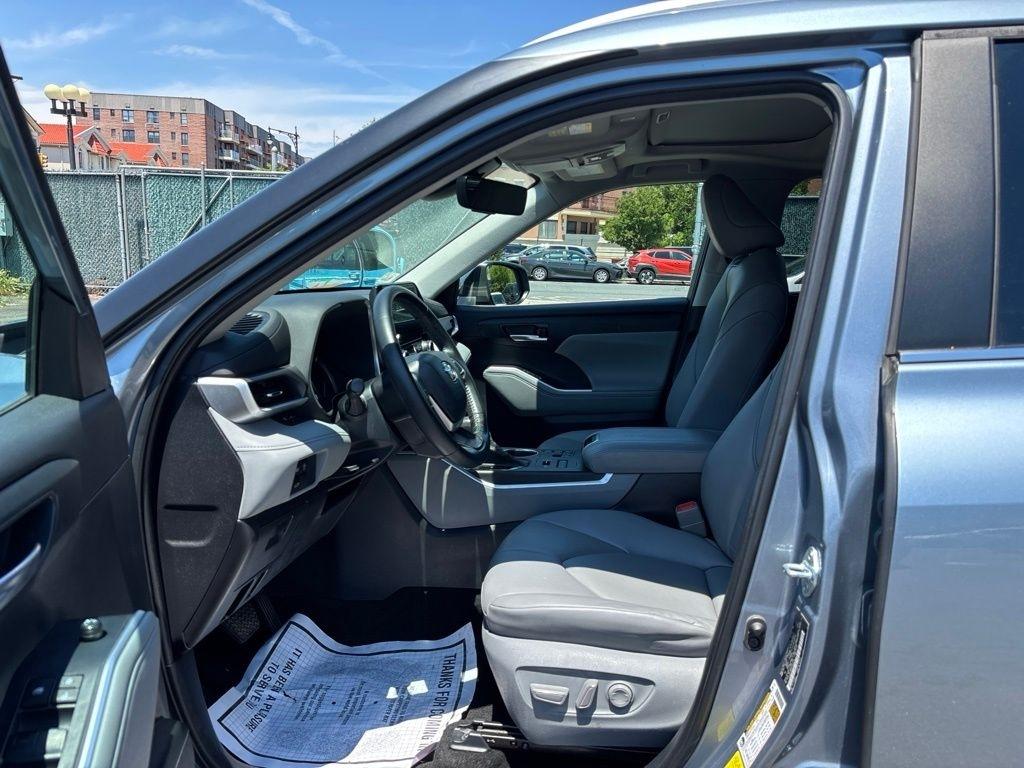 Toyota Highlander  2023