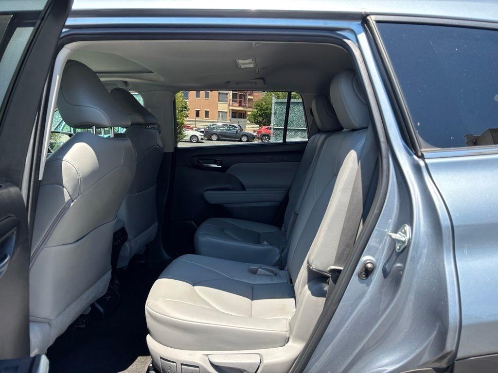 Toyota Highlander  2023