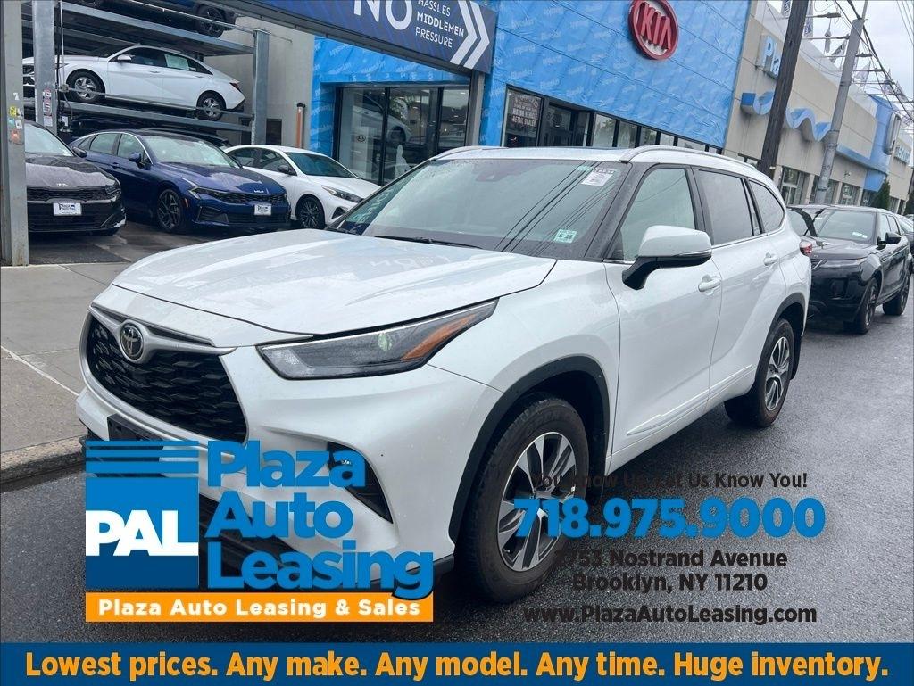 Toyota Highlander  2023