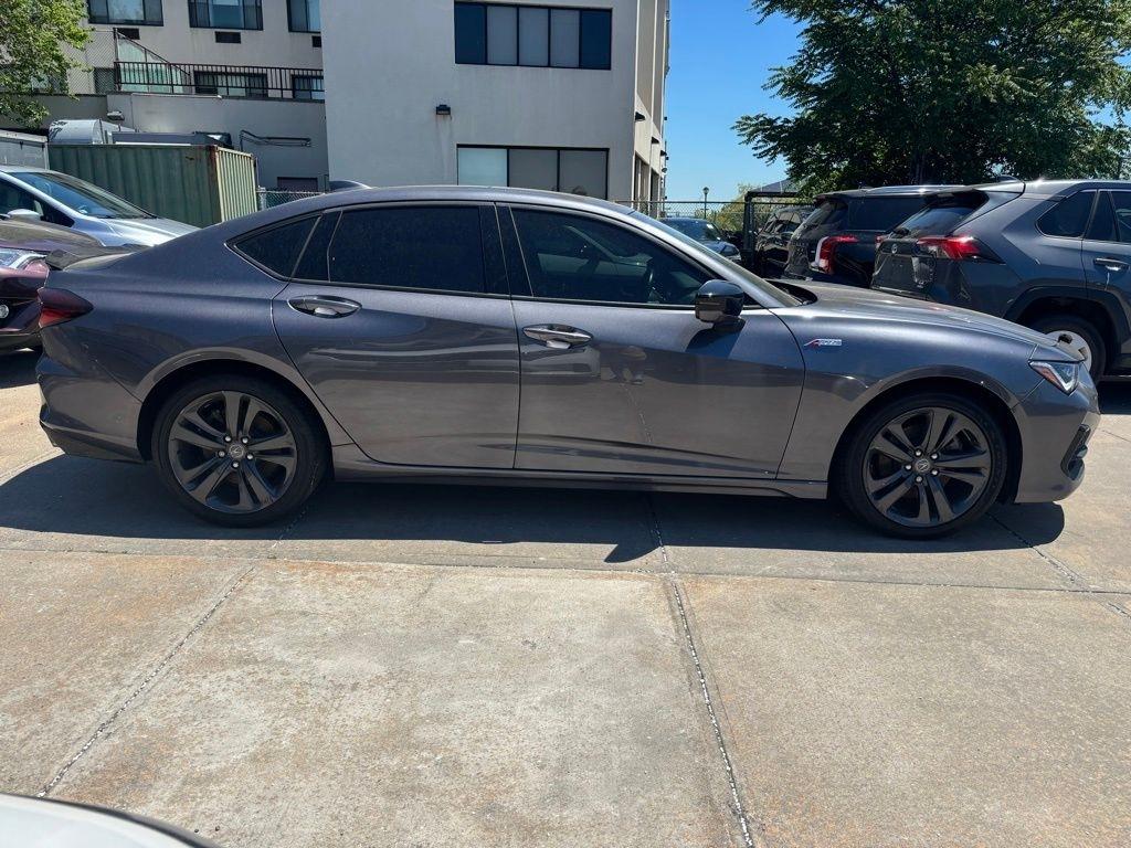 Acura TLX  2022