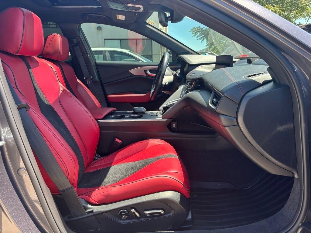 Acura TLX  2022
