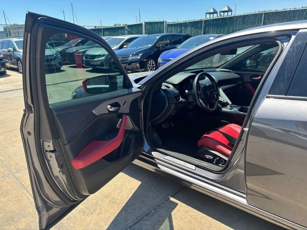 Acura TLX  2022