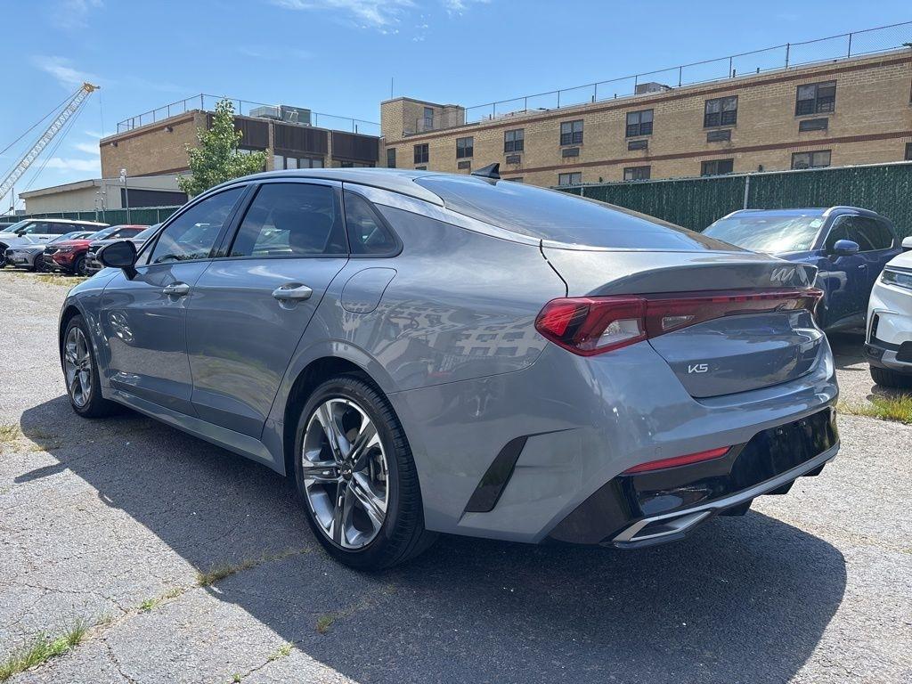 Kia K5  2023
