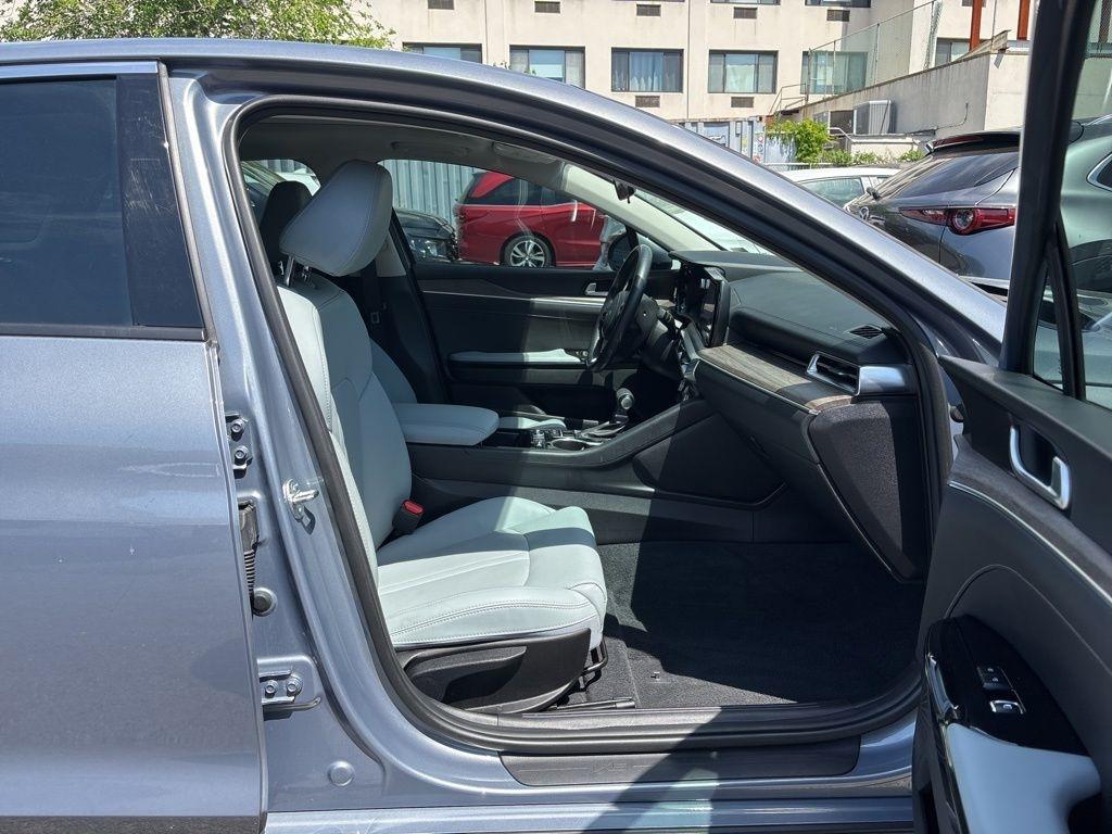 Kia K5  2023