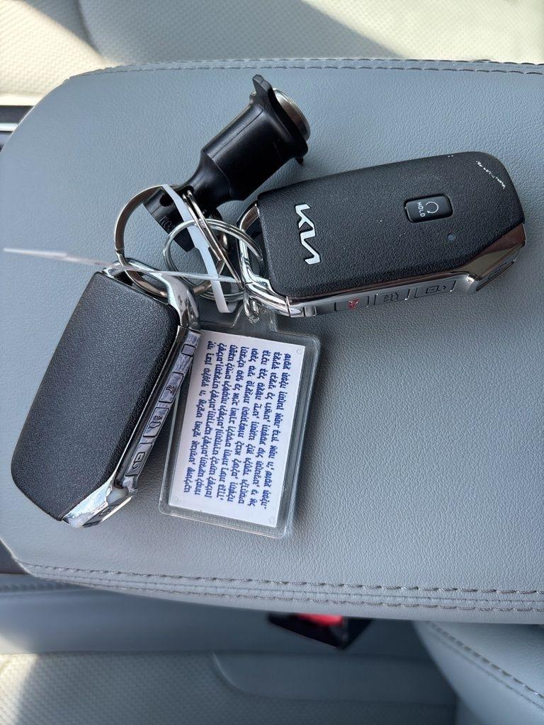 Kia K5  2023