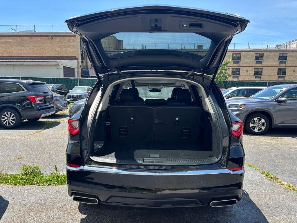 Acura MDX  2023