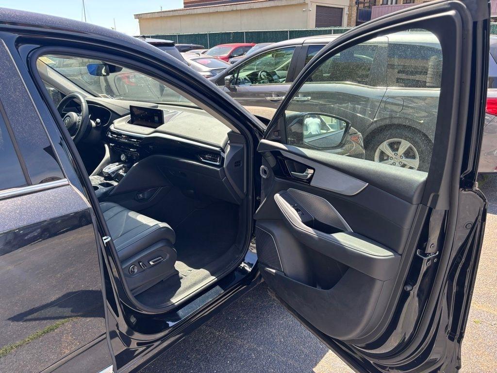 Acura MDX  2023
