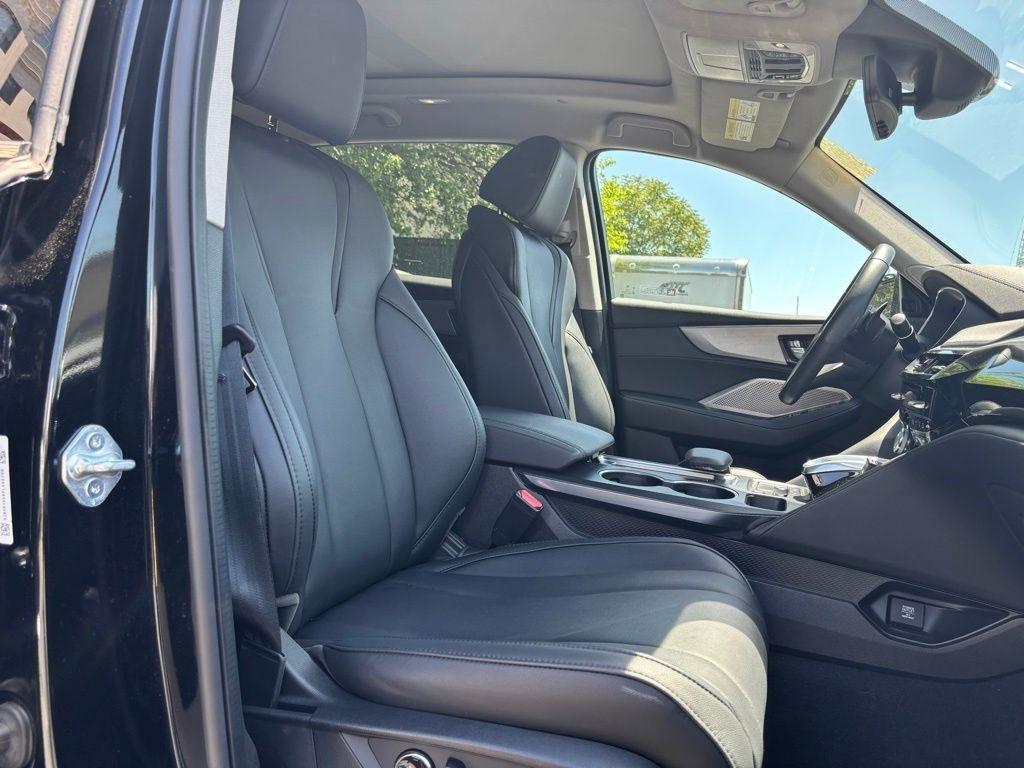 Acura MDX  2023