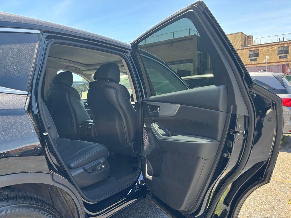 Acura MDX  2023