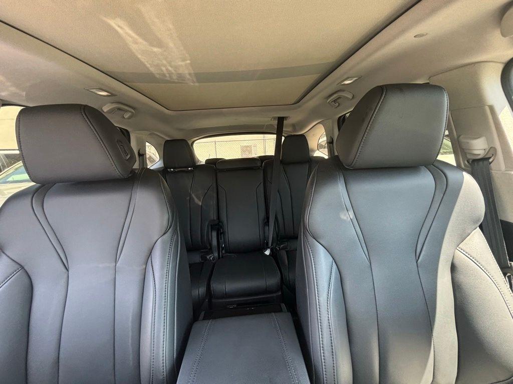 Acura MDX  2023