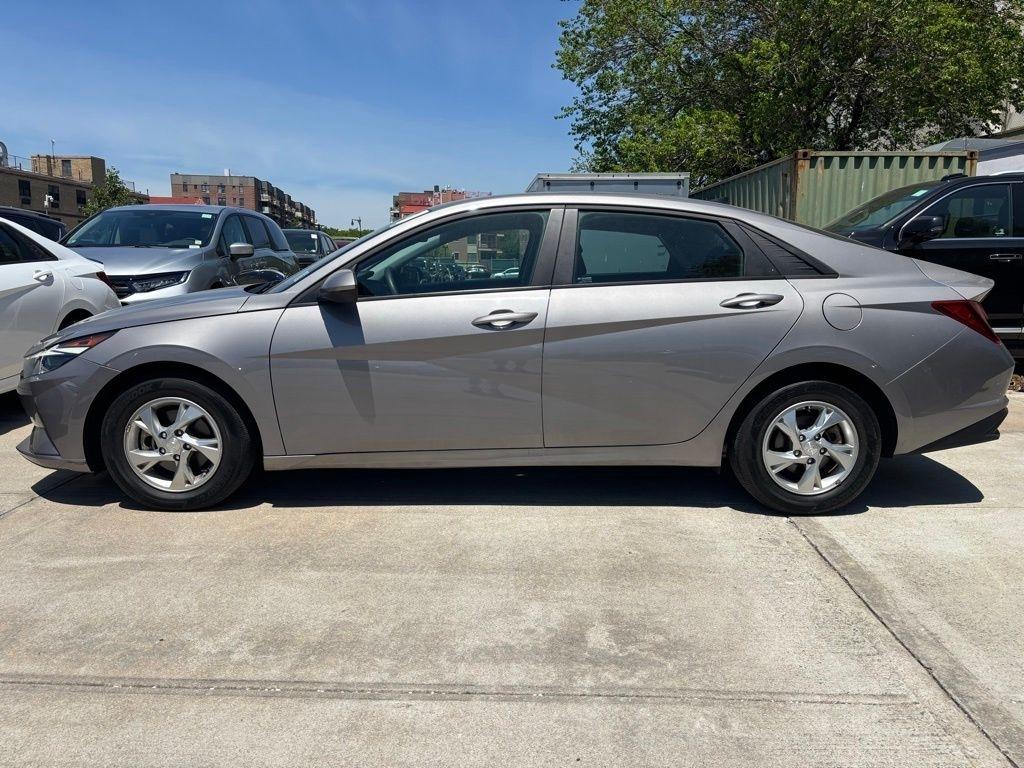 Hyundai Elantra  2023