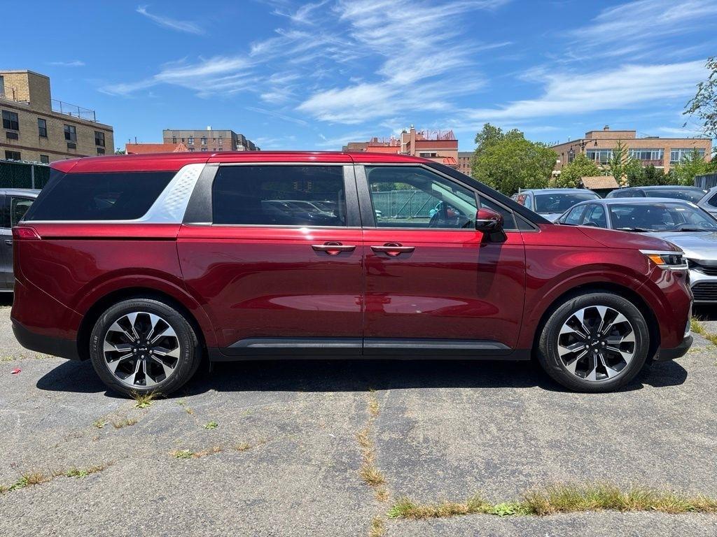 Kia Carnival  2023